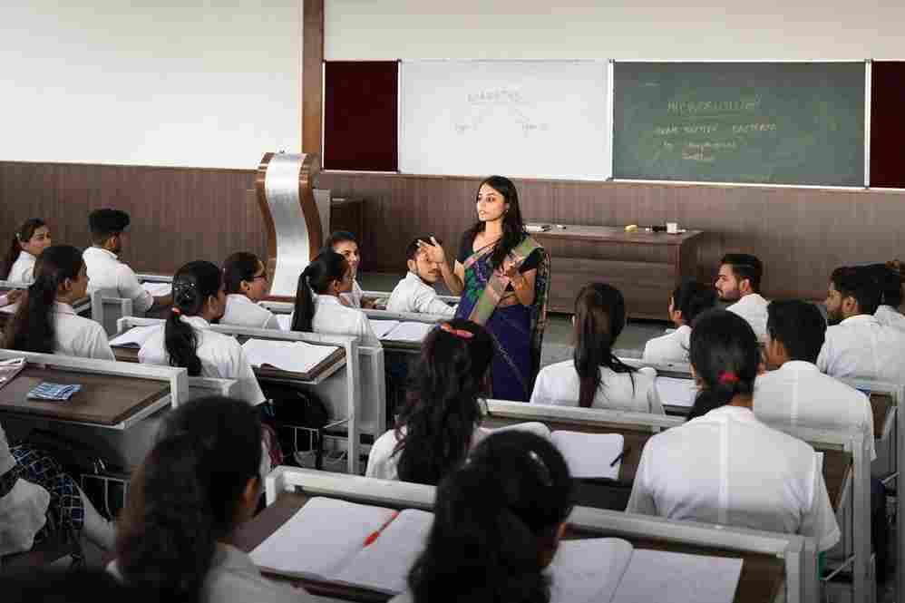 Parul University Engineering and Technical Labs in action photo 20